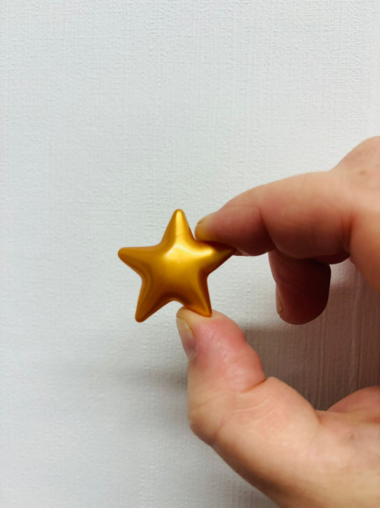 You Deserve A Gold Star - 15 x Lavender Gold Star Bath Pearls.-1