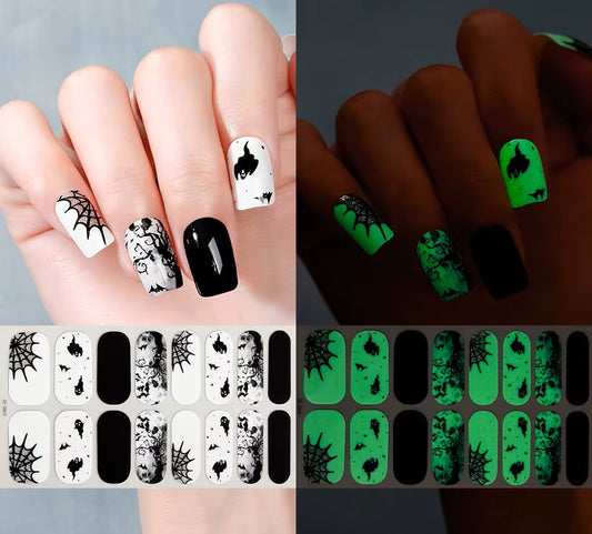 Halloween Nail Wraps - Glow in the dark - free delivery