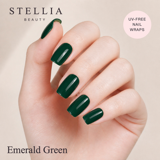 Stellia Beauty Emerald Green Glossy Nail Wraps – Salon-Quality manicure