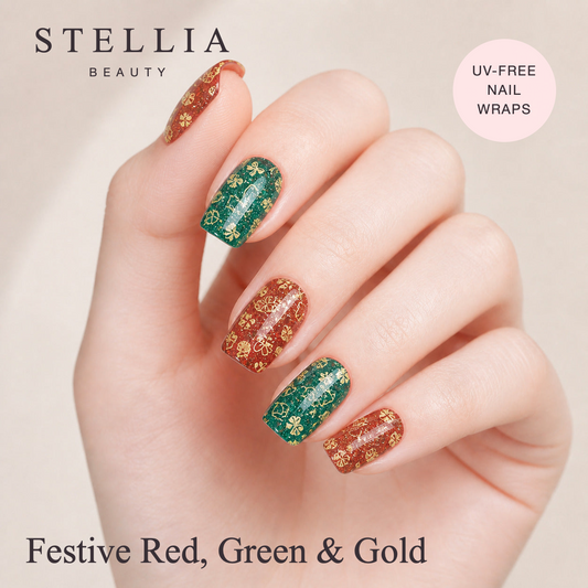 Stellia Beauty Festive Red, Green & Gold Nail Wraps manicure