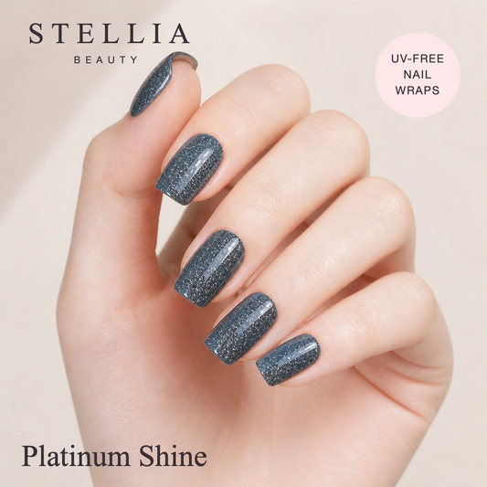 Stellia Beauty Platinum Shine Glitter Nail Wraps manicure