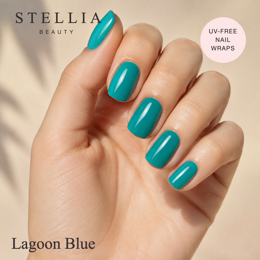 Stellia Beauty Lagoon Blue Nail Wraps – Glossy Blue Manicure manicure
